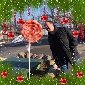 Meet your Posher, Bobbie